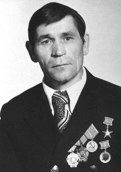 Лисаков Михаил Иванович